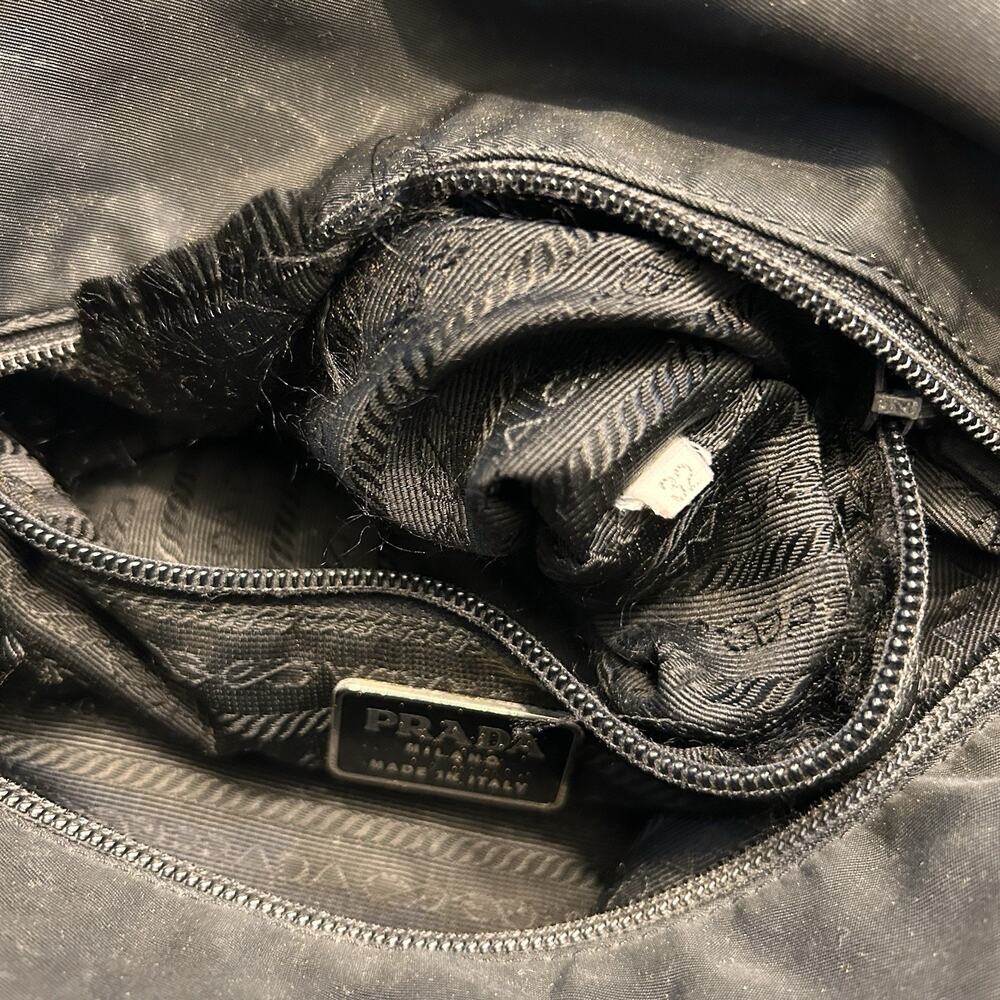 PRADA Small Shoulder Tote Bag Vintage Black Tessuto Nylon Leather Zip-Top - Picture 5 of 5